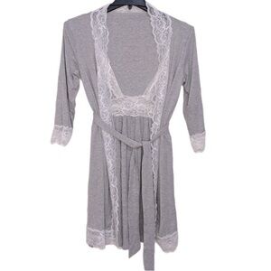 Savi Mom Maternal (doesn’t have to be) Robe and Chemise Set